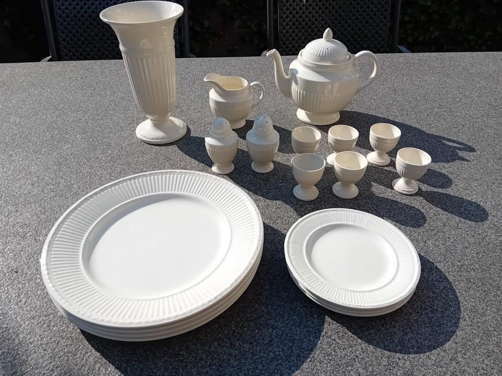 Wedgwood of Etruria & Barlaston Edme servies England, Huis en Inrichting, Overige materialen, Overige typen, Ophalen of Verzenden