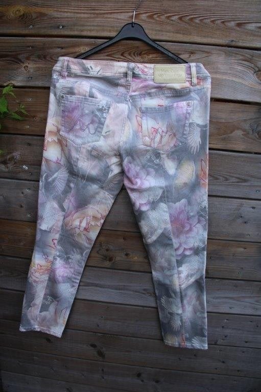 Broek gekleurd bloem Marccain mt N4 (M/40). VAste prijs, Maat 38/40 (M), Overige kleuren, Ophalen of Verzenden, Zo goed als nieuw