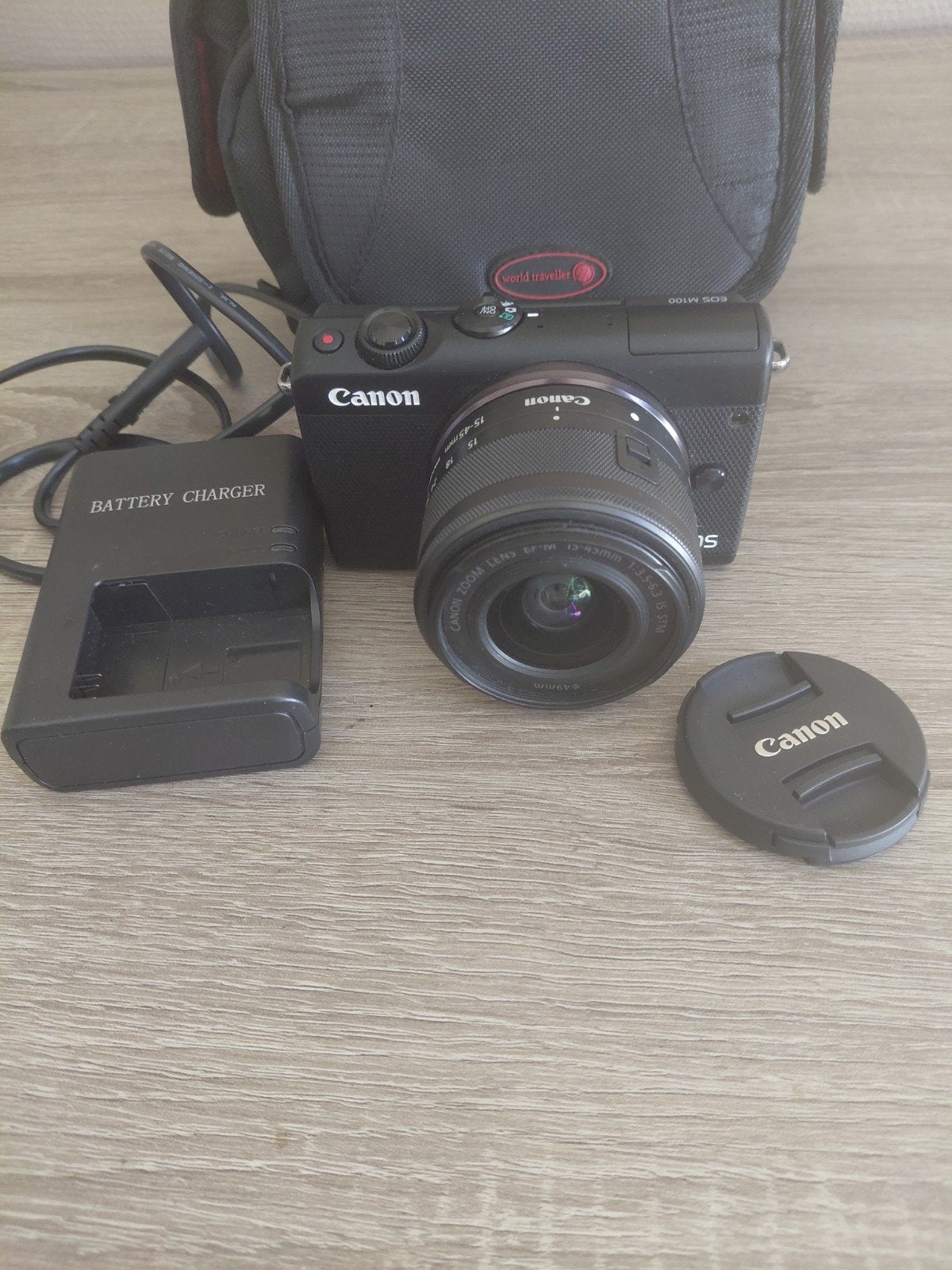 Canon EOS M100 Systeemcamera met EF-M 15-45mm lens, Ophalen, Beeldstabilisatie, Canon, Accu