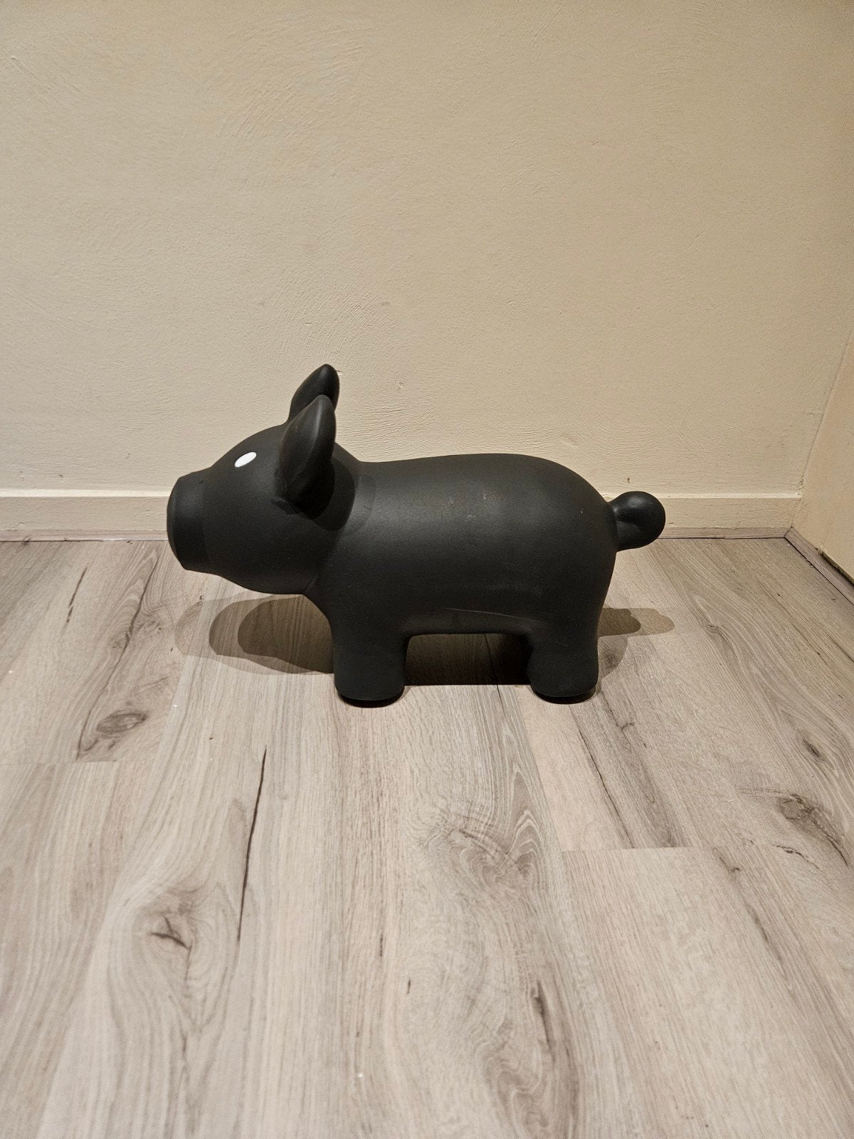 Skippydier varken., Ophalen