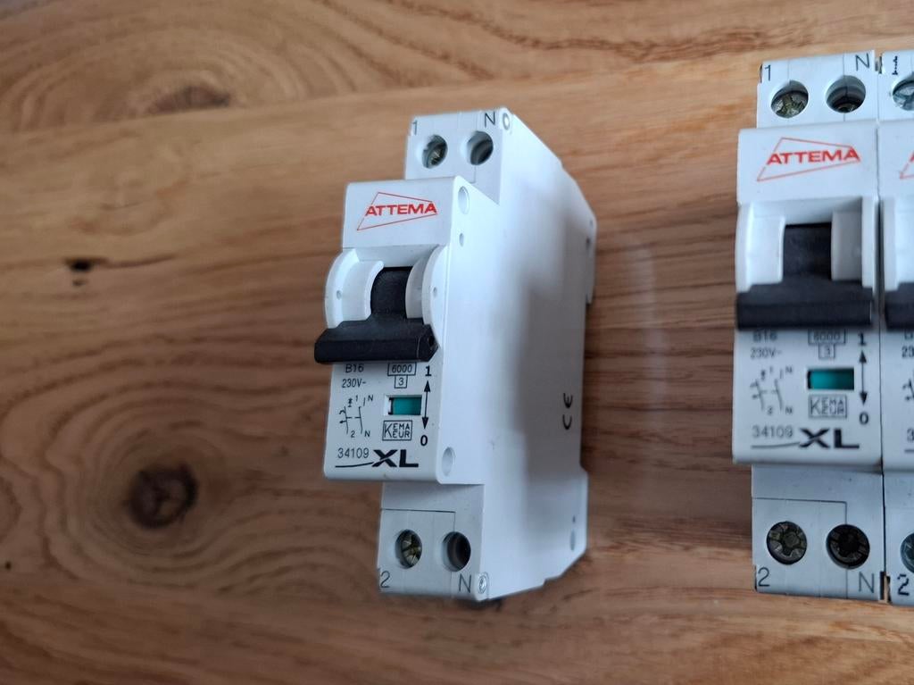 Attema Click-mate XL Plus - Installatie-automaat 16A, Verzenden, Gebruikt