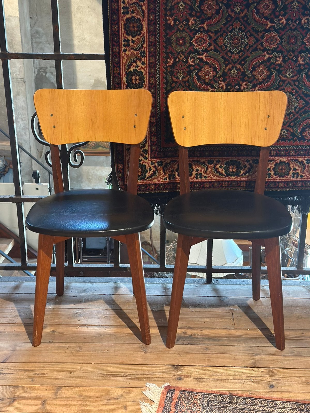 Vintage stoel - stoelen - zwart skia - hout, Ophalen