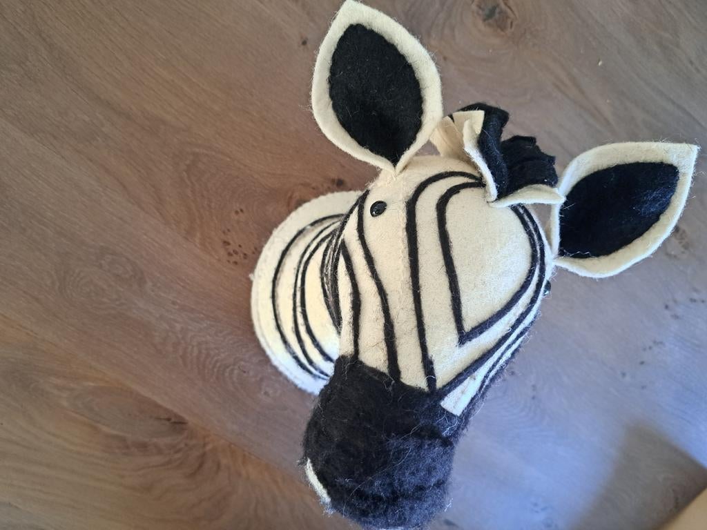 Zebrakop van vilt voor aan de muur, Ophalen of Verzenden