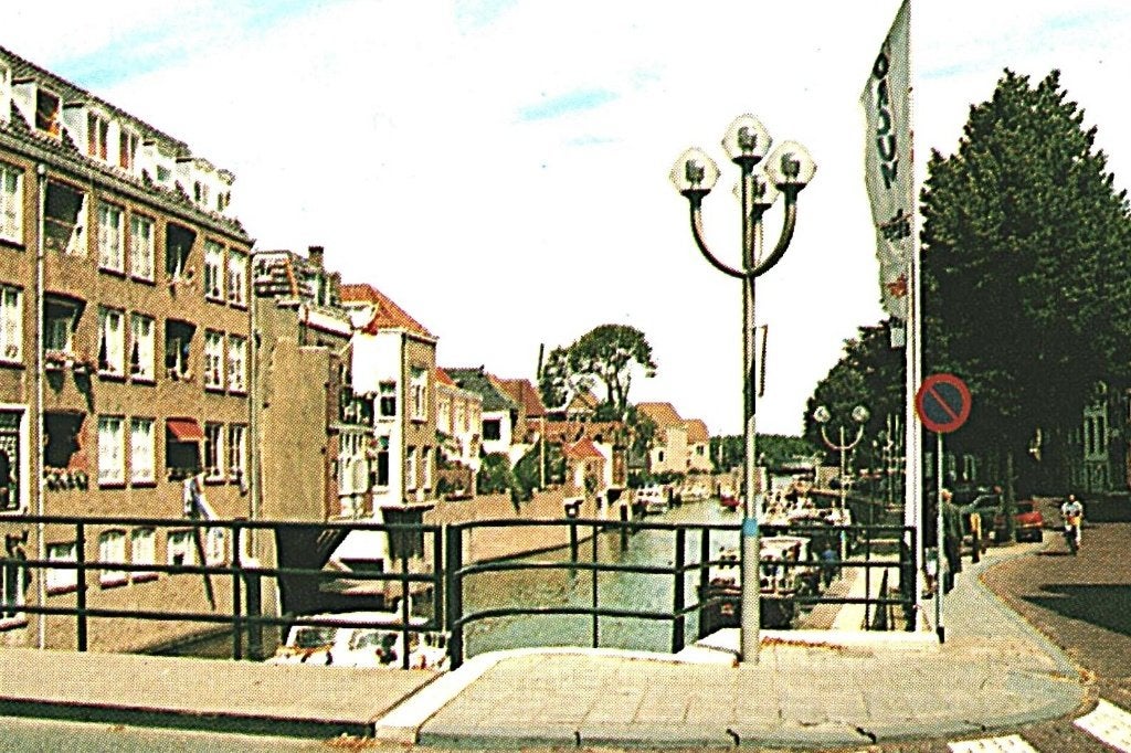 37552	Gorinchem	ZH	Nette oude kaart	Onbeschreven, Ophalen of Verzenden, 1960 tot 1980, Ongelopen, Zuid-Holland