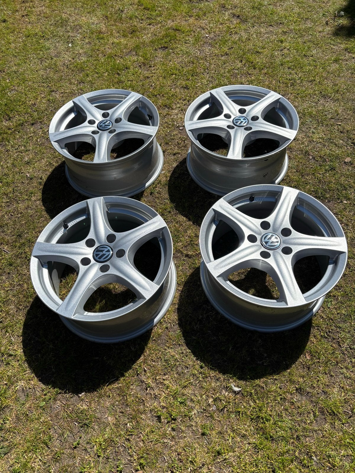 16 inch Ronal Velgen 5x112 ET35 - VW/Audi/Seat/Skoda, Ophalen of Verzenden, Nieuw