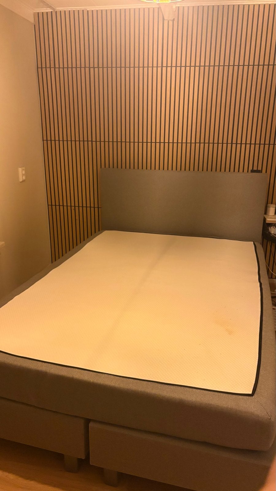 Tweepersoons boxspring met hoofdbord, Ophalen, Gebruikt, Tweepersoons, 140 cm
