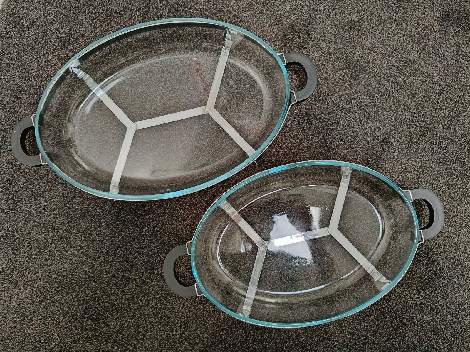2 Nieuwe Pyrex ovenschalen met houders, Nieuw, Ophalen of Verzenden, Overige merken, Glas