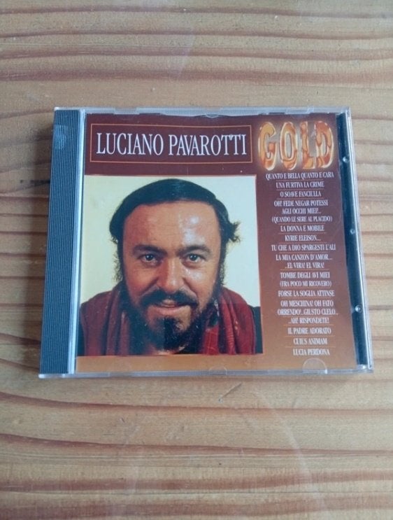Cd Luciano Pavarotti gold, Ophalen of Verzenden, Romantiek, Zo goed als nieuw, Opera of Operette