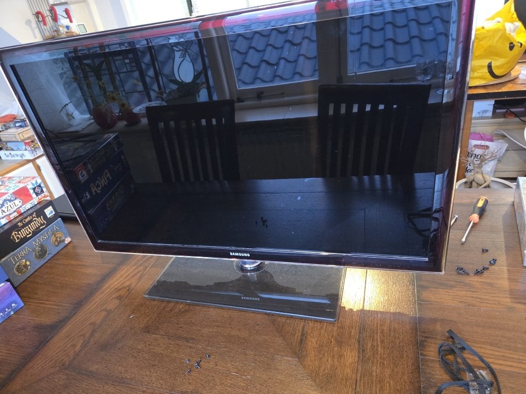 Samsung UE37D5700 defect, Ophalen, LED, 50 Hz, 80 tot 100 cm