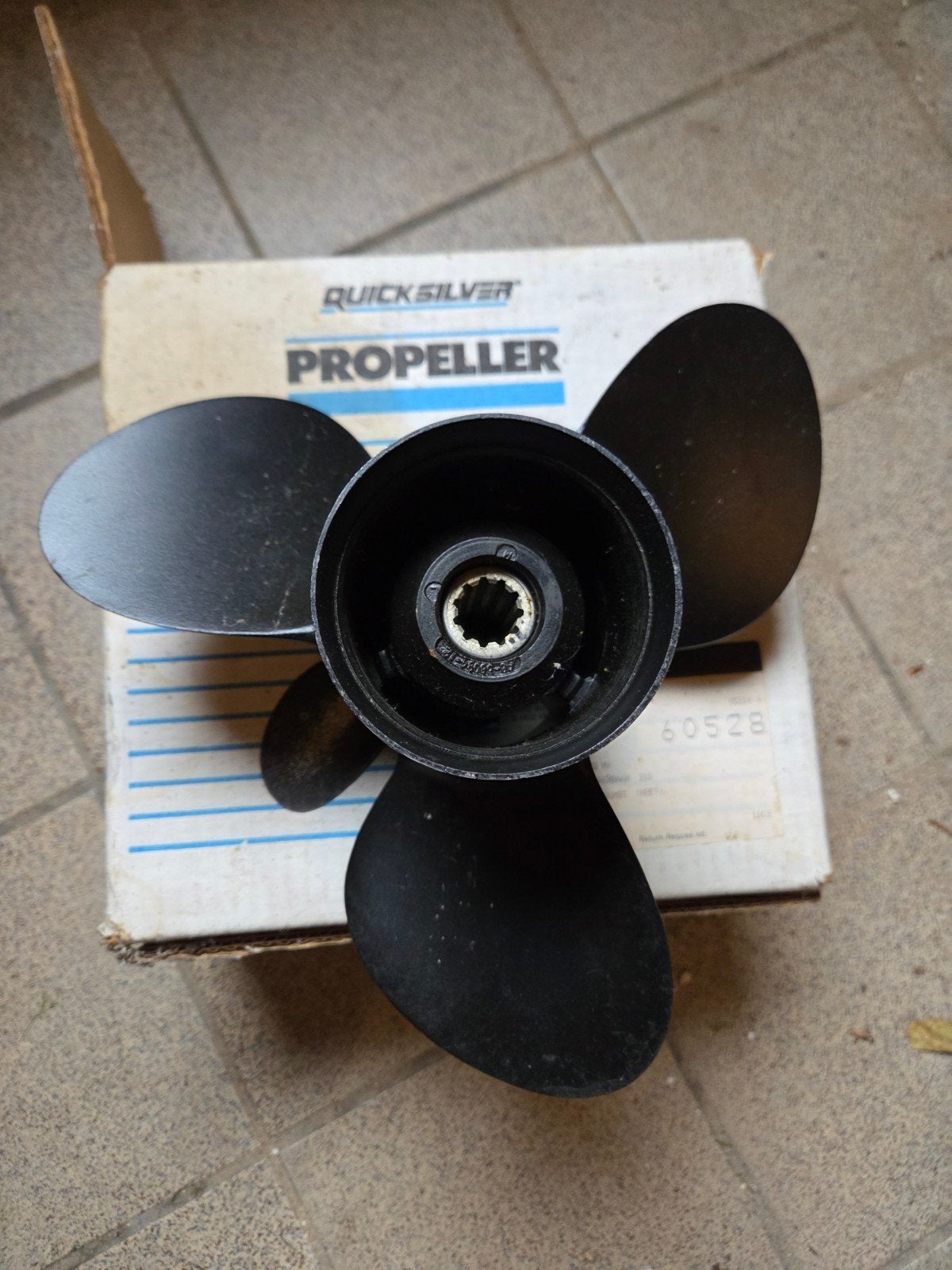 Splinternieuwe Quicksilver Schroef - 10 3/4 x 12 Pitch, Ophalen of Verzenden