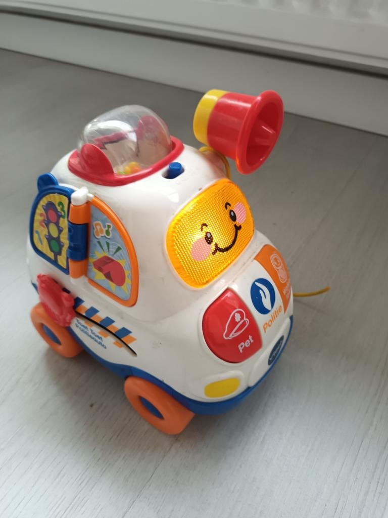 Vtech politieauto € 6,50, Ophalen of Verzenden, Zo goed als nieuw, 6 maanden tot 2 jaar