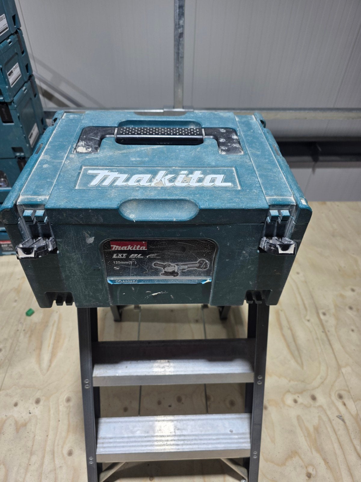 mbox makita, Ophalen of Verzenden