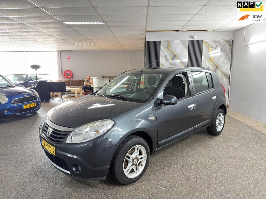 Dacia Sandero 1.6 Lauréate Apk Nieuw,Airco,E-Ramen,N.A.P,Lm, Voorwielaandrijving, Stof, 4 cilinders, Bedrijf
