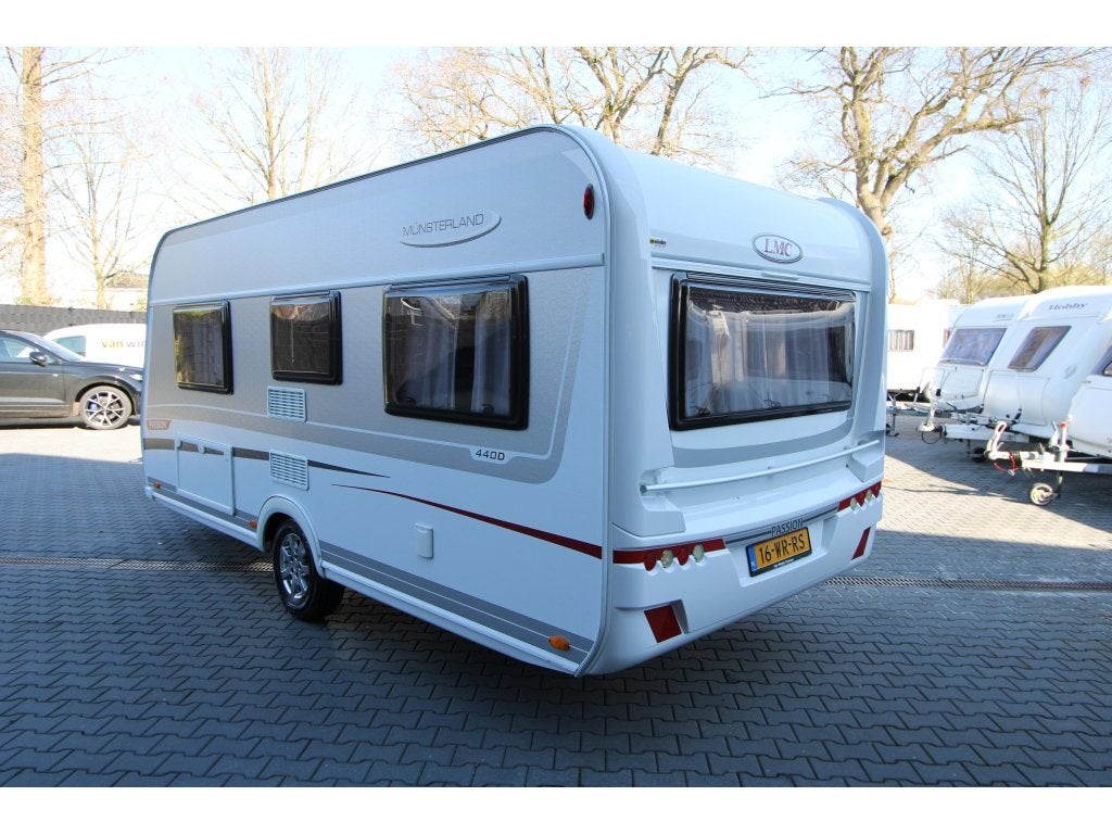 LMC Passion 440 D Voortent-Mover-Fietsenrek, Rondzit, Bedrijf, Ringverwarming, Overige typen