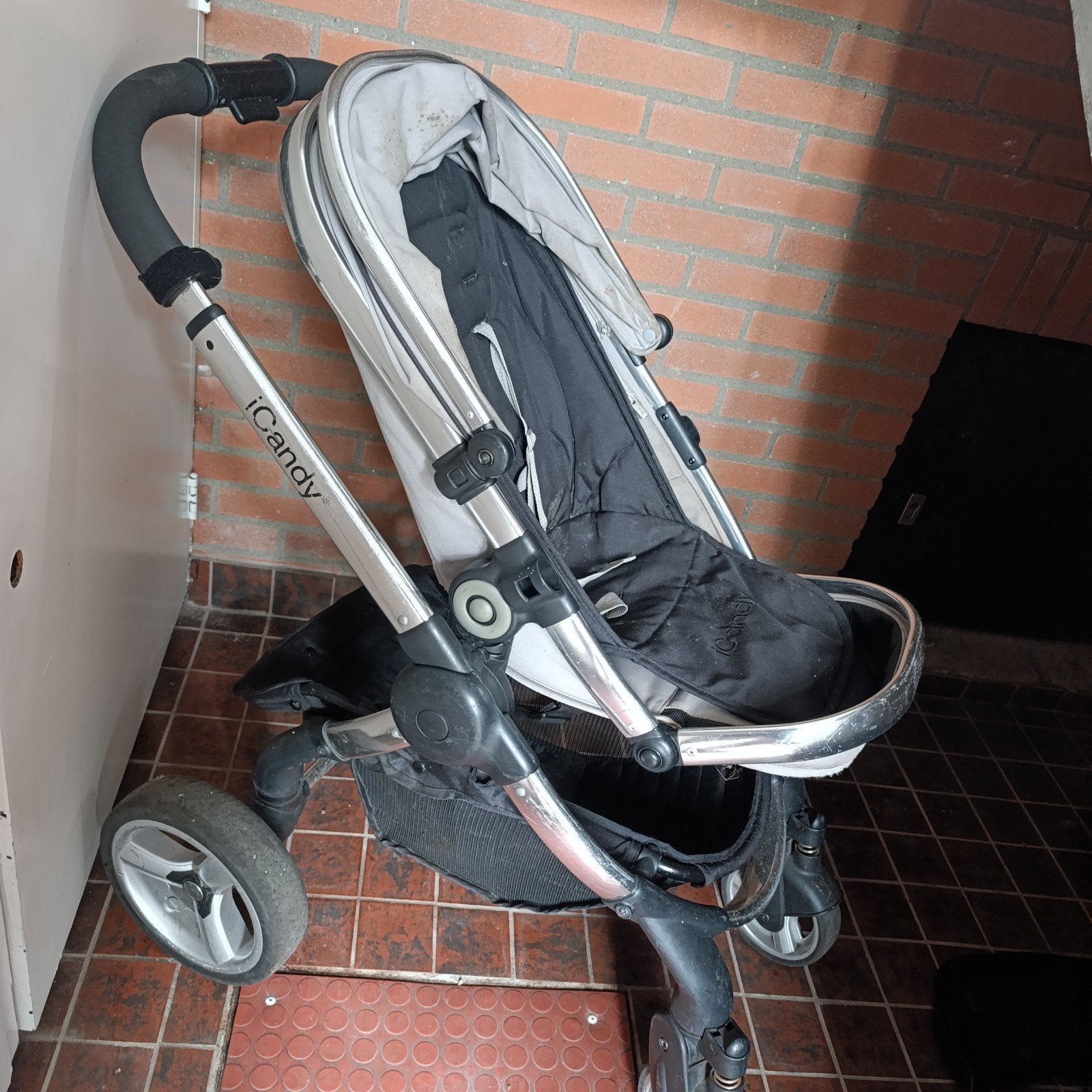 iCandy Peach 2 Kinderwagen - buggy - Gebruikt, Gebruikt, Verstelbare duwstang, Ophalen, Kinderwagen