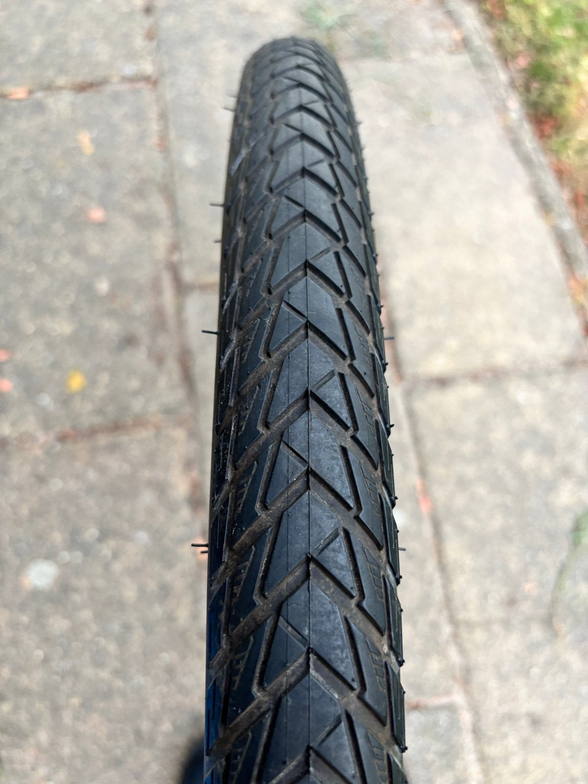 Buitenband 28 inch (47-622) met Green Shield anti-lek, Ophalen, Band, Zo goed als nieuw, Ligfiets