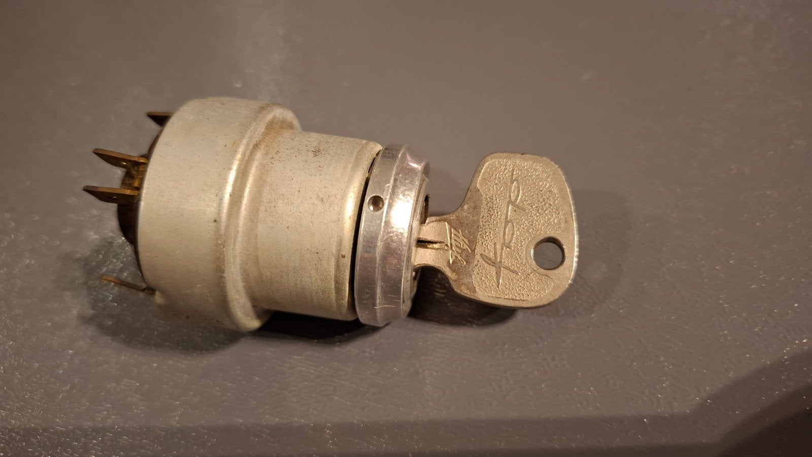 DAF Contactslot met één sleutel, Ophalen of Verzenden, Gebruikt, Oldtimer onderdelen