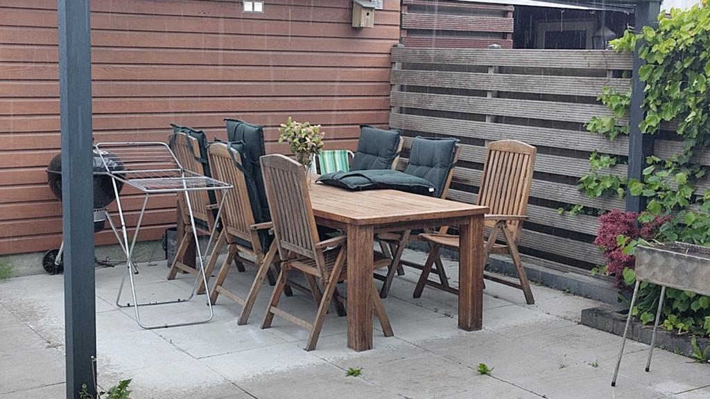tuinset (tafel + 6 stoelen), Tuin en Terras, Tuinsets en Loungesets, Ophalen, Gebruikt