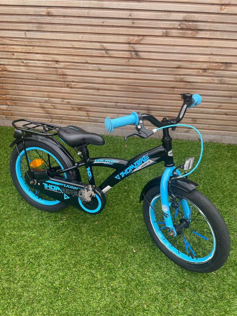 Thombike kinderfiets 16 inch - Zwart/Blauw, Fietsen en Brommers, Fietsen | Kinderfietsjes, Ophalen, Gebruikt, Velgrem, 16 tot 20 inch