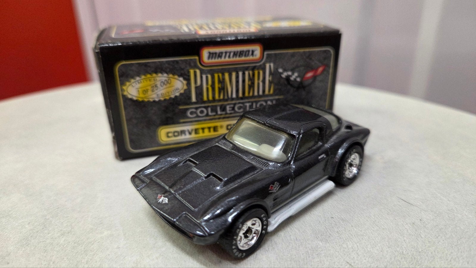 Matchbox Premiere Collection Corvette Grand Sport, Ophalen of Verzenden, Zo goed als nieuw, Auto