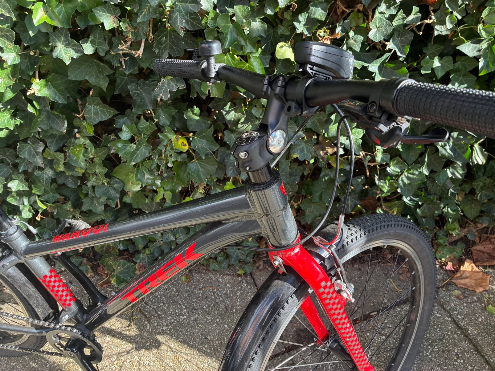 Trek Wahoo 24 inch kinderfiets en MTB zgan, Fietsen en Brommers, Ophalen of Verzenden, Zo goed als nieuw, Velgrem, 20 inch of meer