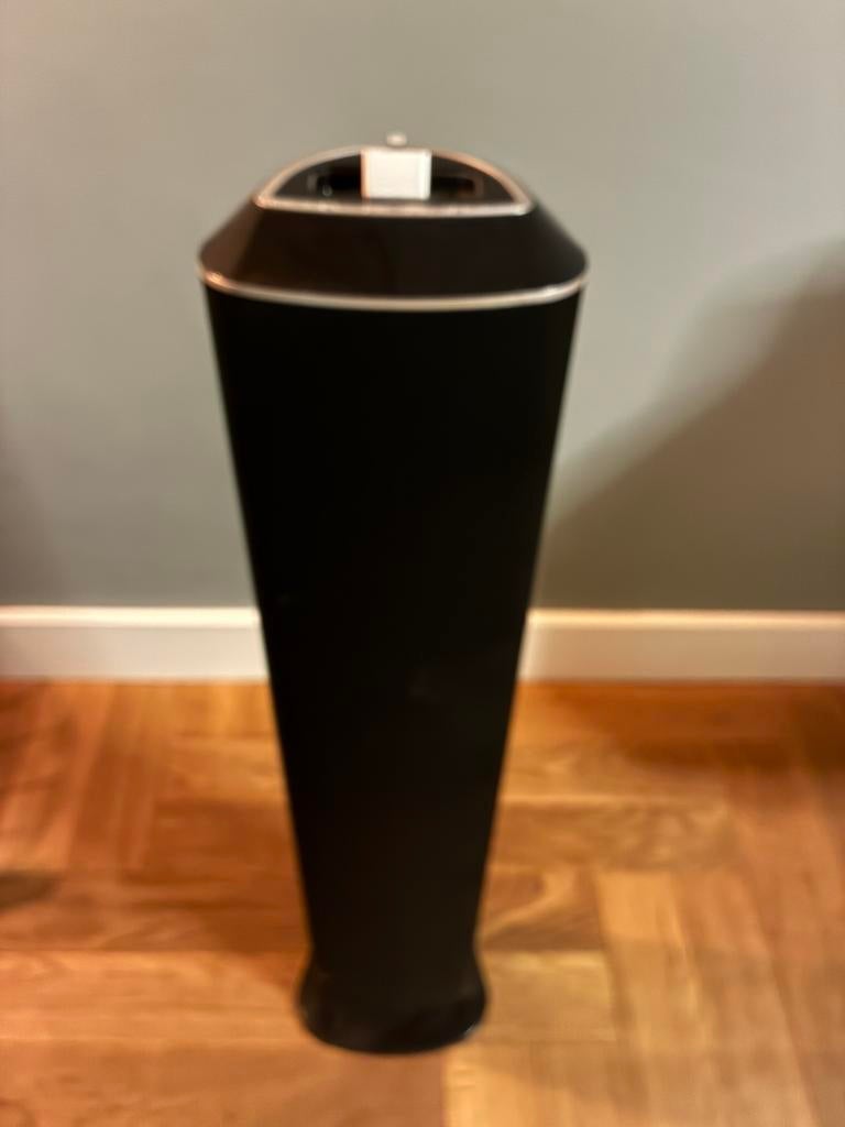 Akai ADI-19K – Stijlvolle iPod/iPhone Docking Tower, Audio, Tv en Foto, Luidsprekers, Gebruikt, Center speaker, Minder dan 60 watt