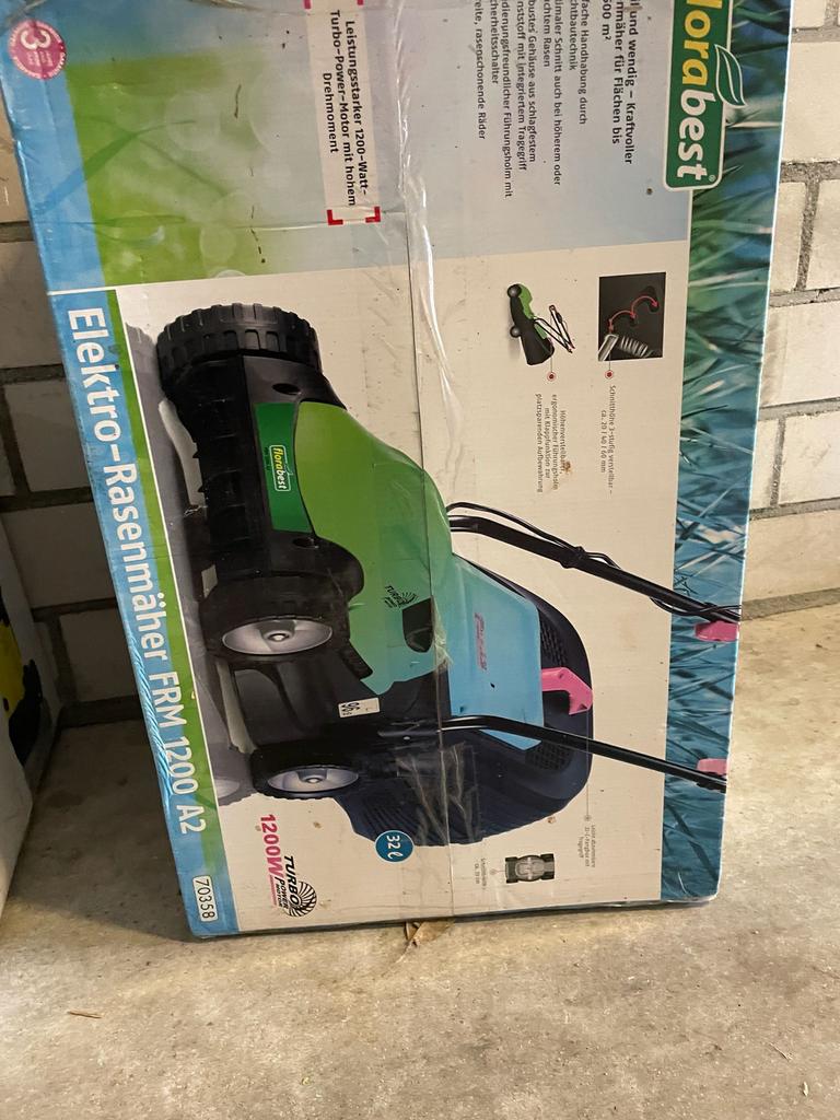 Florabest Elektrische Grasmaaier FRM 1200 A2 - 1200W, Tuin en Terras, Grasmaaiers, Cirkelmaaier, Elektrische grasmaaier, Ophalen of Verzenden