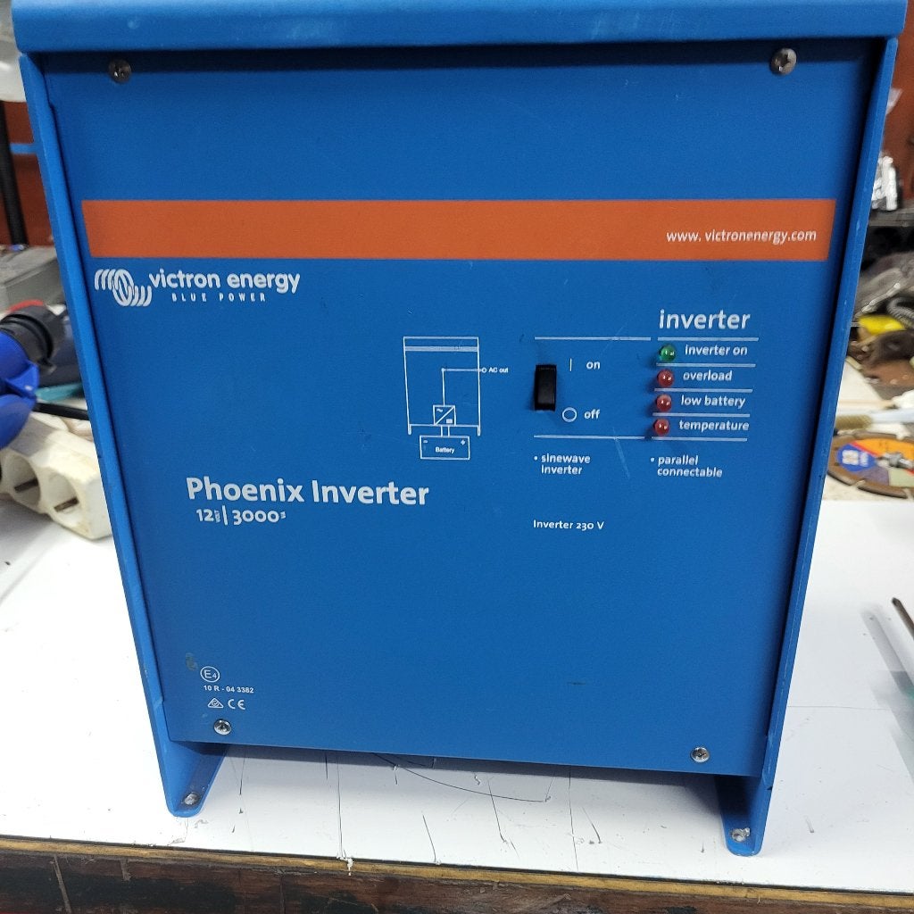 victron omvormer van 12 volt naar 230 volt 3000 watt, Ophalen of Verzenden, Zo goed als nieuw