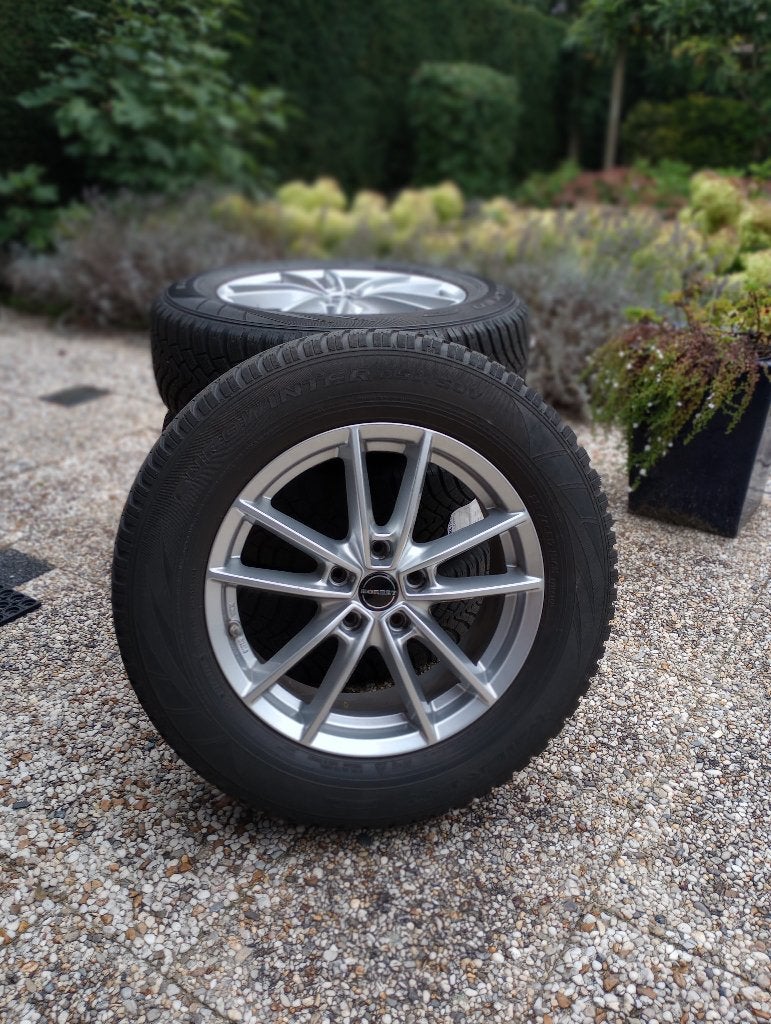 Winterbanden met Borbet velgen (Subaru Outback), Auto-onderdelen, Ophalen, Gebruikt, Banden en Velgen, 17 inch