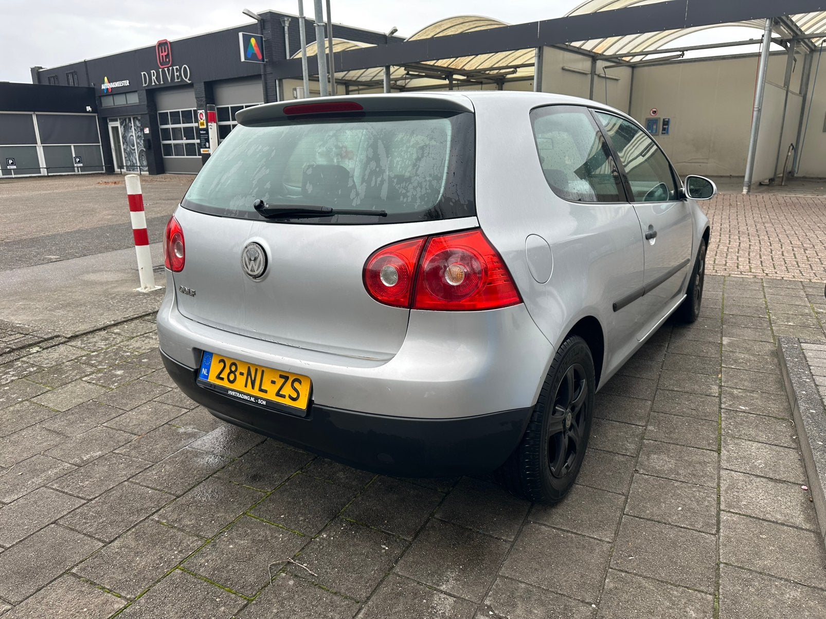 Volkswagen Golf 1.4 16V 55KW 3D 2003 Grijs, Auto's, Voorwielaandrijving, 74 pk, 4 cilinders, 610 kg