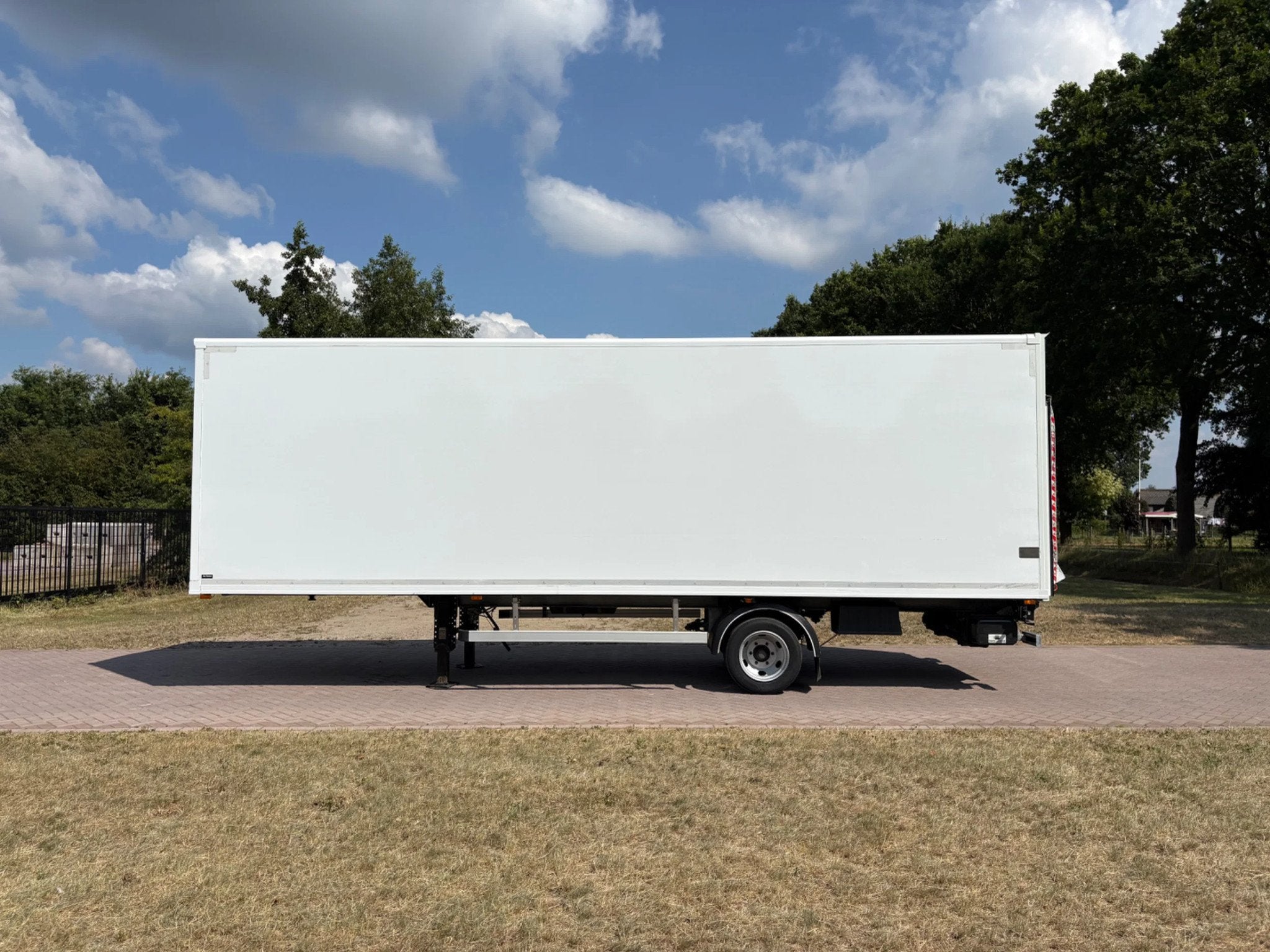 BE-Combi BU 7000 Be oplegger 7 ton met laadklep 750 kg, Overige brandstoffen, Bedrijf, Aanhangers en Opleggers, Te koop