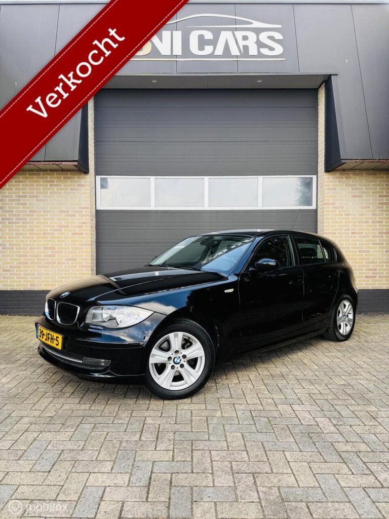 BMW 1-serie 118i Executive | Automaat|nieuwe Ketting|LM16, Achterwielaandrijving, Zwart, Origineel Nederlands, Euro 4