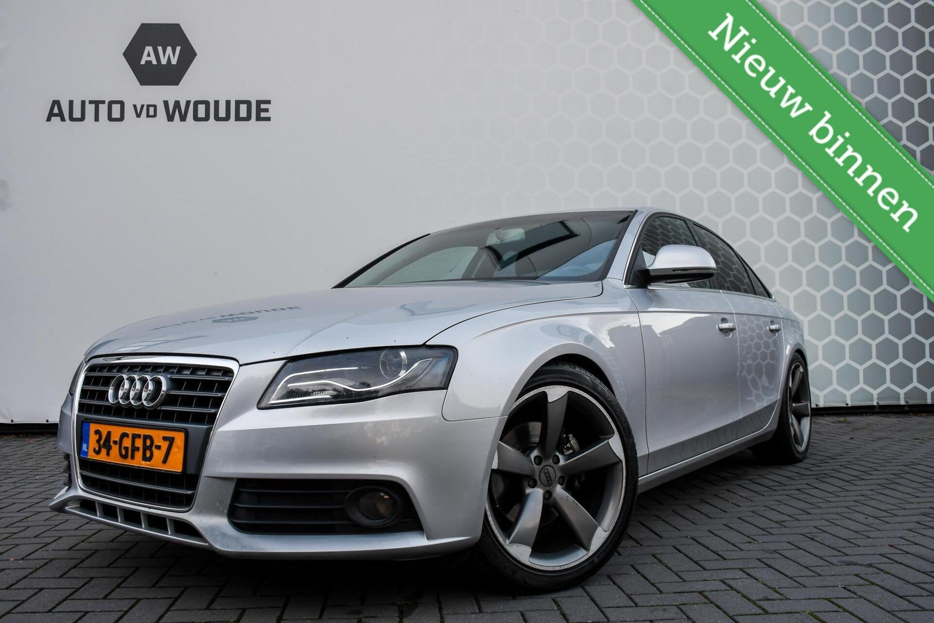 Audi A4 Limousine 1.8 TFSI Pro Line Business Leer Xenon Roto, Gebruikt, Zwart, 4 cilinders, 160 pk