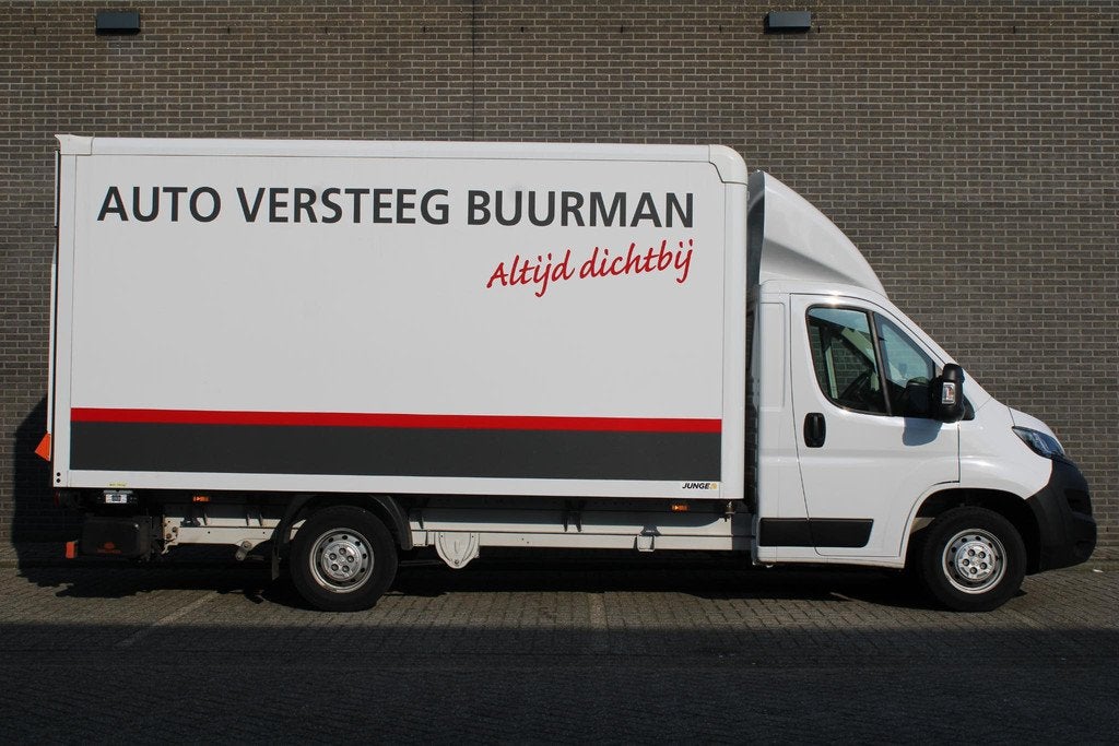 Peugeot Boxer 2.2 BlueHDi 140 L3H2 3.5t Bakwagen met laadkle, Voorwielaandrijving, 12 maanden, Stof, Gebruikt