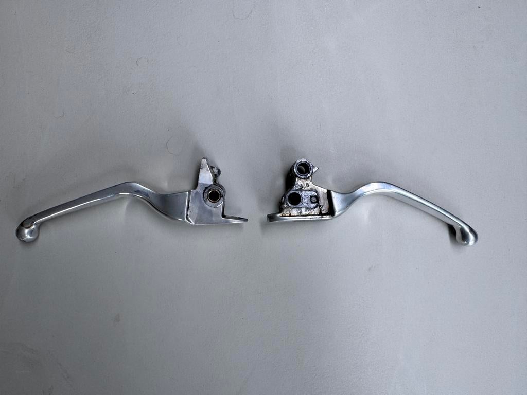 Harley Davidson Low Rider S rem + koppelingshendel origineel, Motoren, Onderdelen | Harley-Davidson, Ophalen of Verzenden, Gebruikt