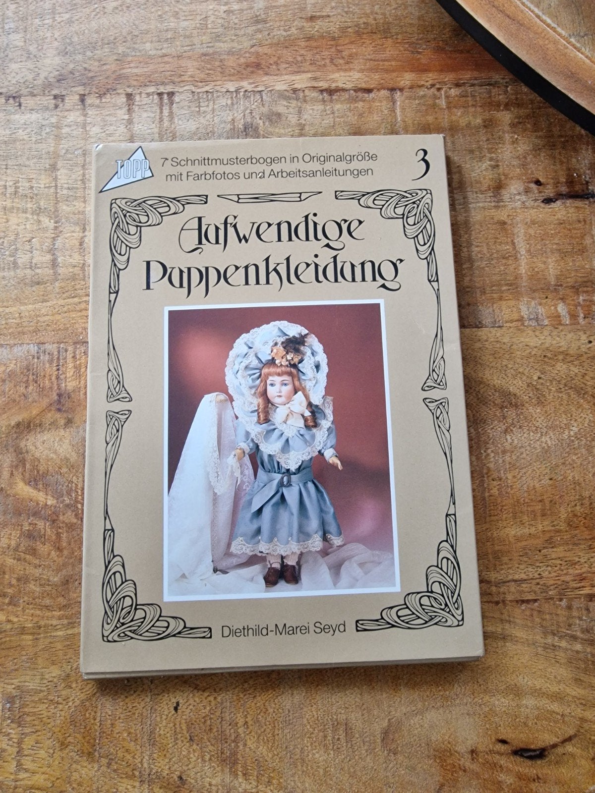 poppen kleding patronen, Verzamelen, Poppen, Ophalen of Verzenden, Pop