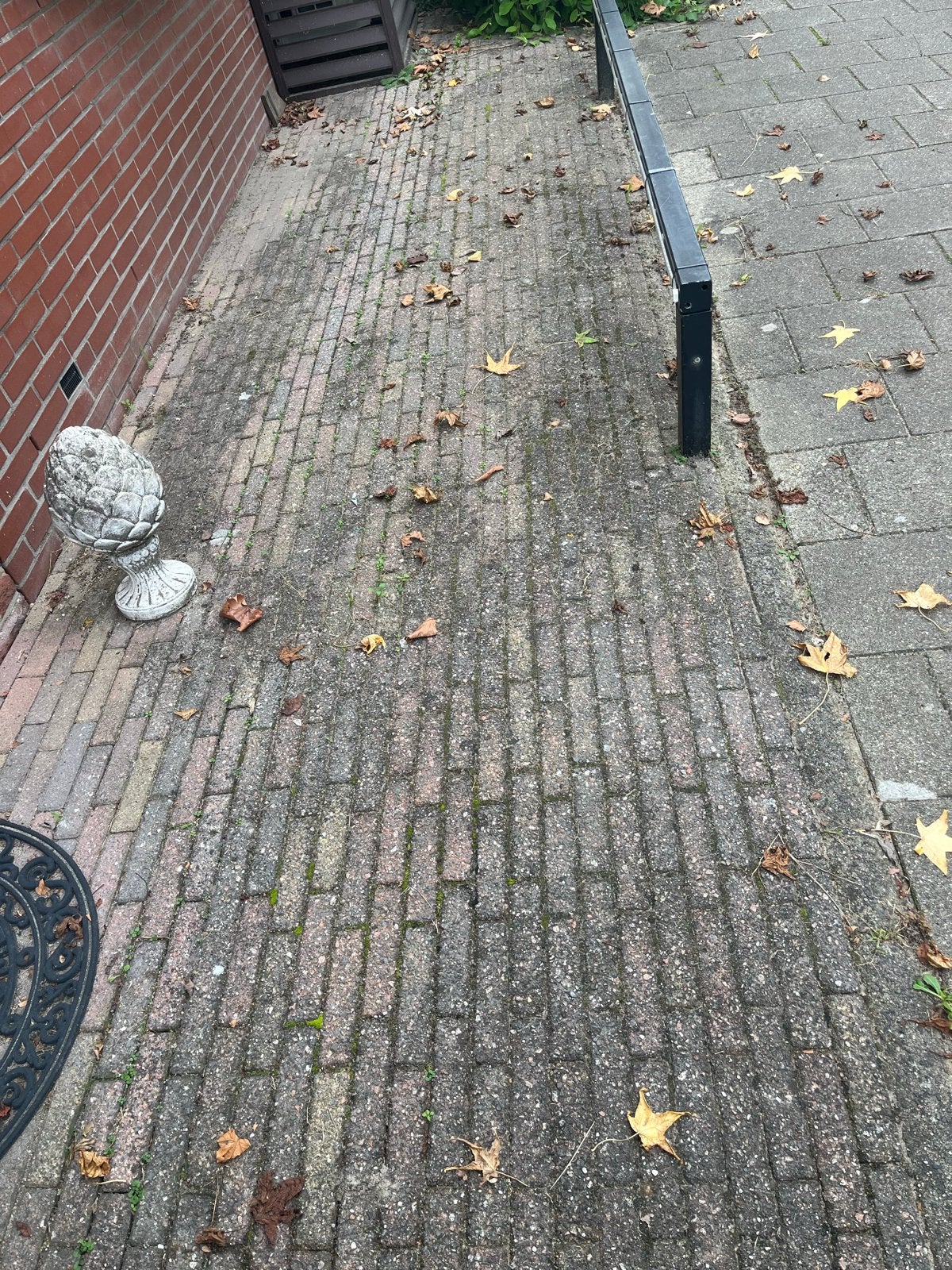 Gratis Tuinstenen Ophalen - Zelf Verwijderen, Gebruikt, Klinkers, Beton, 5 tot 10 m²