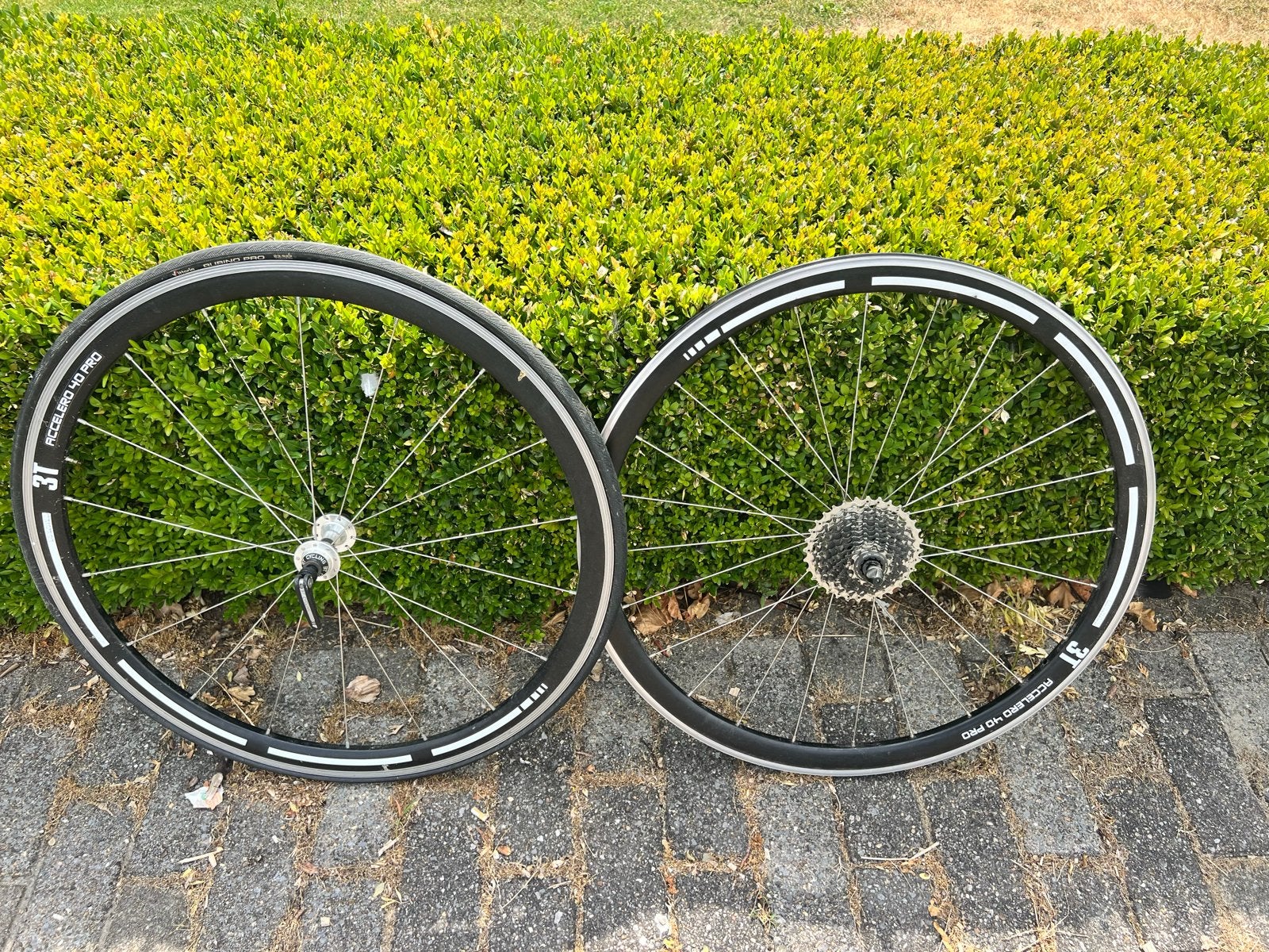 3T Accelero 40 Pro racefiets wielen - velgremmen, Fietsen en Brommers, Gebruikt, Carbon, Velgrem, Meer dan 20 versnellingen