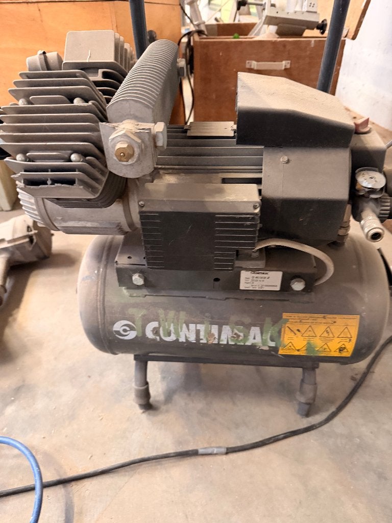 Compressor Contimac  CM401/10.24 WF, Doe-het-zelf en Verbouw, Ophalen, Gebruikt, 6 tot 10 bar, Minder dan 200 liter/min