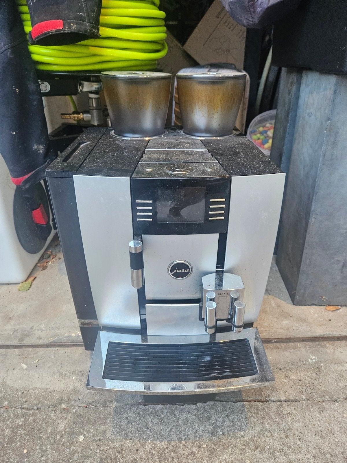 Jura GIGA X7C  koffiemachine - scherm werkt niet, Witgoed en Apparatuur, Koffiezetapparaten, Ophalen of Verzenden, Niet werkend