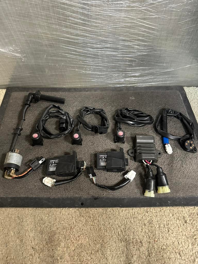 Yamaha CCU Communication Control Unit Wifi Box Yz250f Yz450f, Ophalen of Verzenden, Zo goed als nieuw