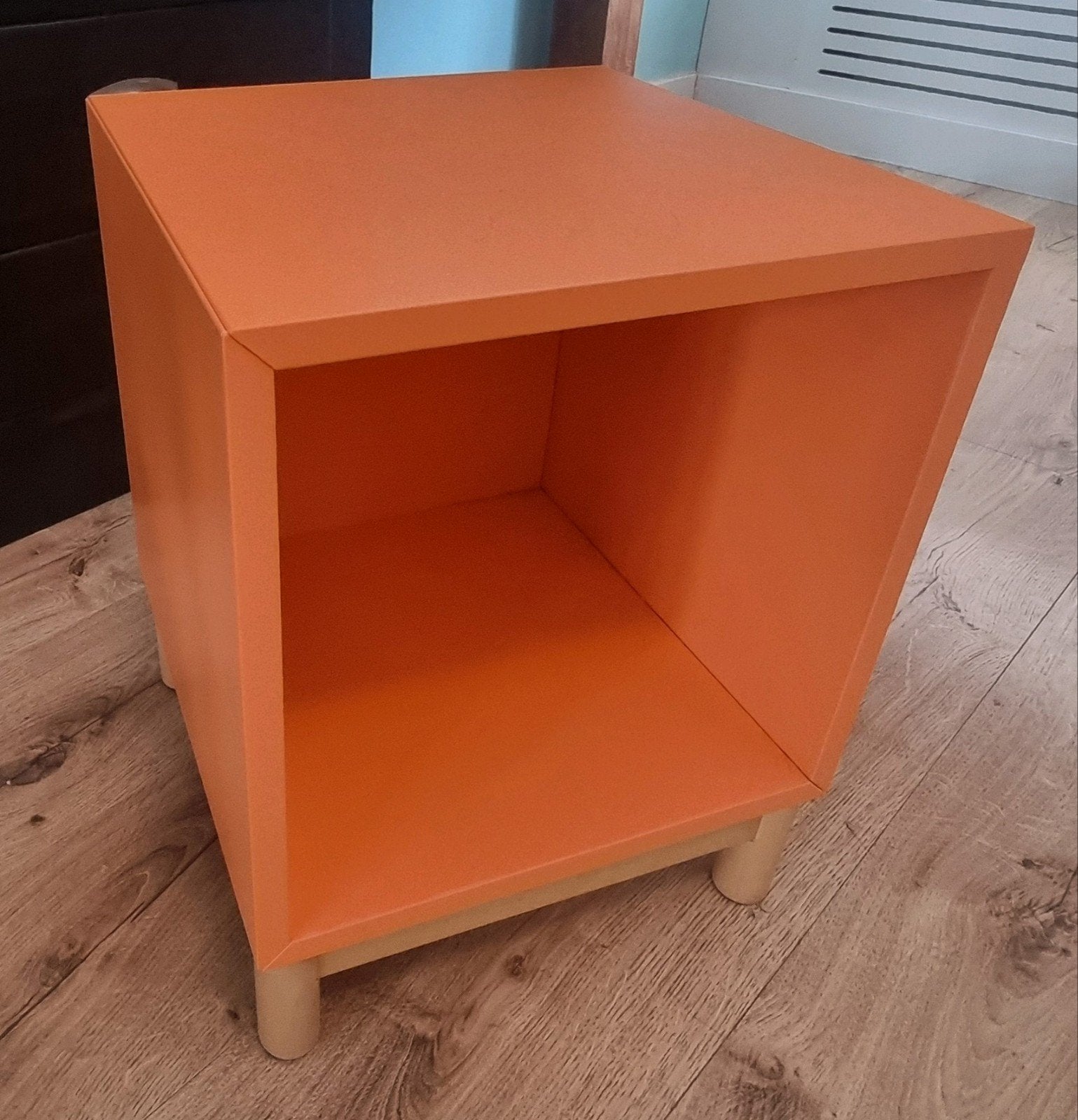 Kubus kastje, Ophalen, Minder dan 45 cm