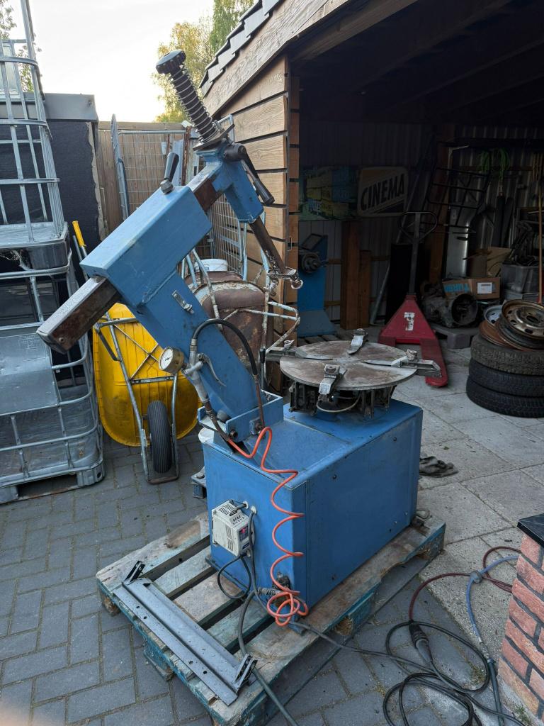 banden apparaat en balanceer apparaat, Auto diversen, Autogereedschap, Ophalen, Gebruikt