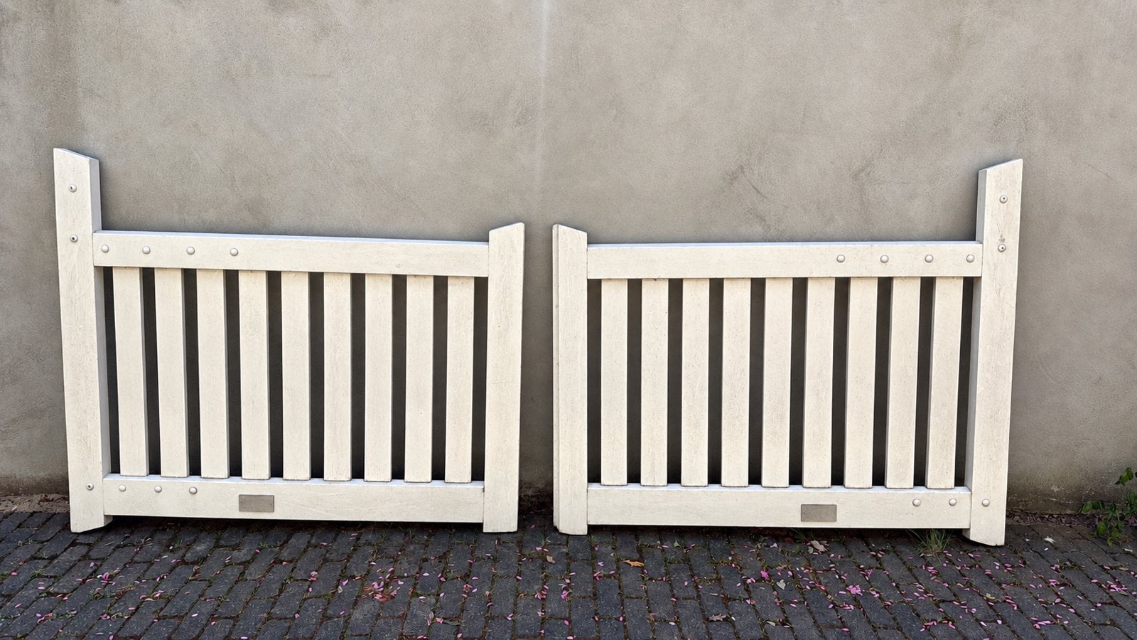 2  witte tuinhekken / poorthekken  159 cm breed per stuk, Tuin en Terras, Ophalen of Verzenden, Zo goed als nieuw, Hout, Tuinhek