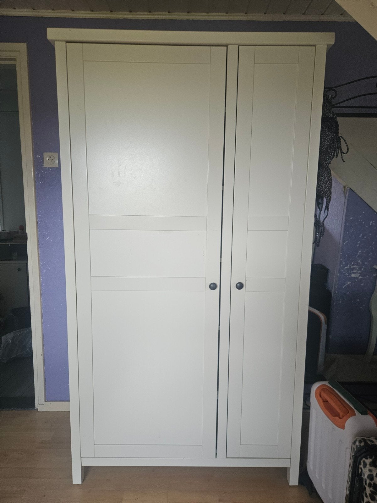Witte kledingkast met planken en deuren, Huis en Inrichting, Kasten | Kledingkasten, Ophalen, 200 cm of meer, 50 tot 100 cm, Modern