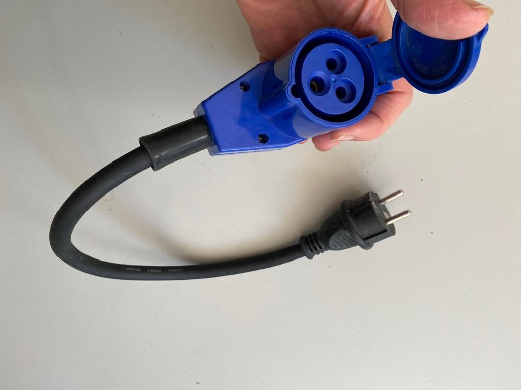 Verloopkabel CEE naar Schuko voor camping, Ophalen of Verzenden, Nieuw, Apparatuur
