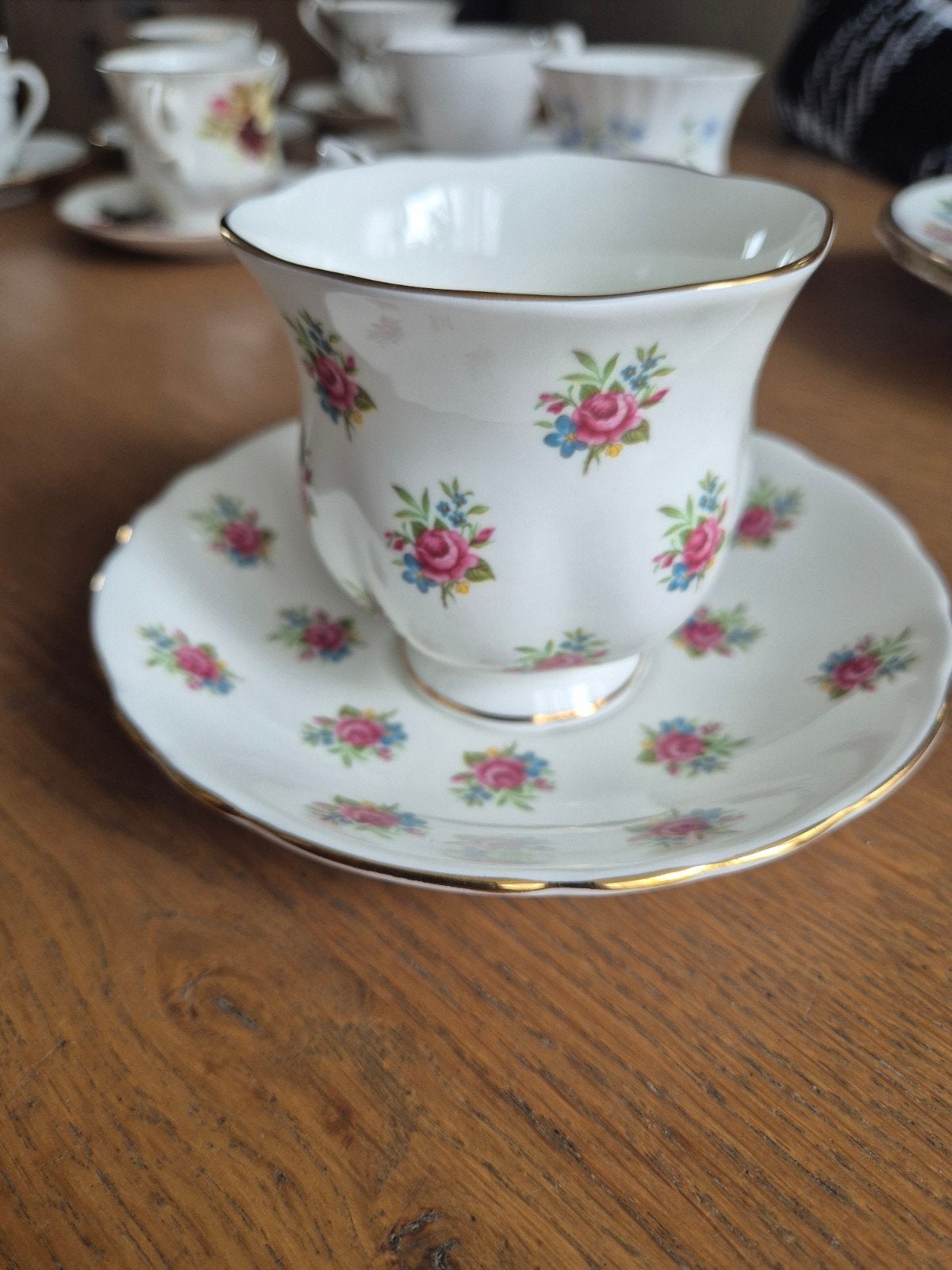 Vintage Crown Staffordshire theekop en schotel, Ophalen of Verzenden