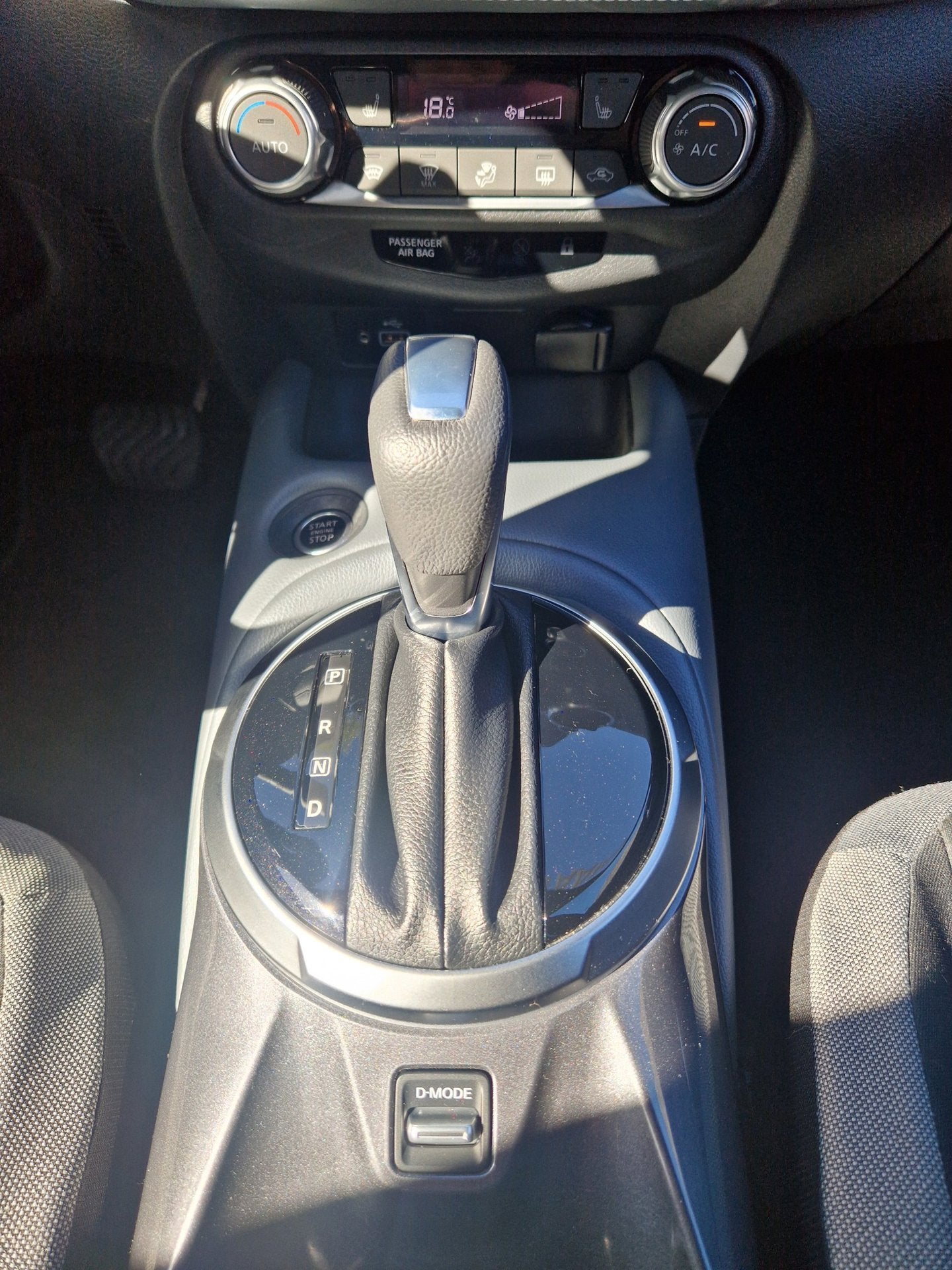 Foto 12 van Nissan Juke 1.0 DIG-T N-Design AUTOMAAT !