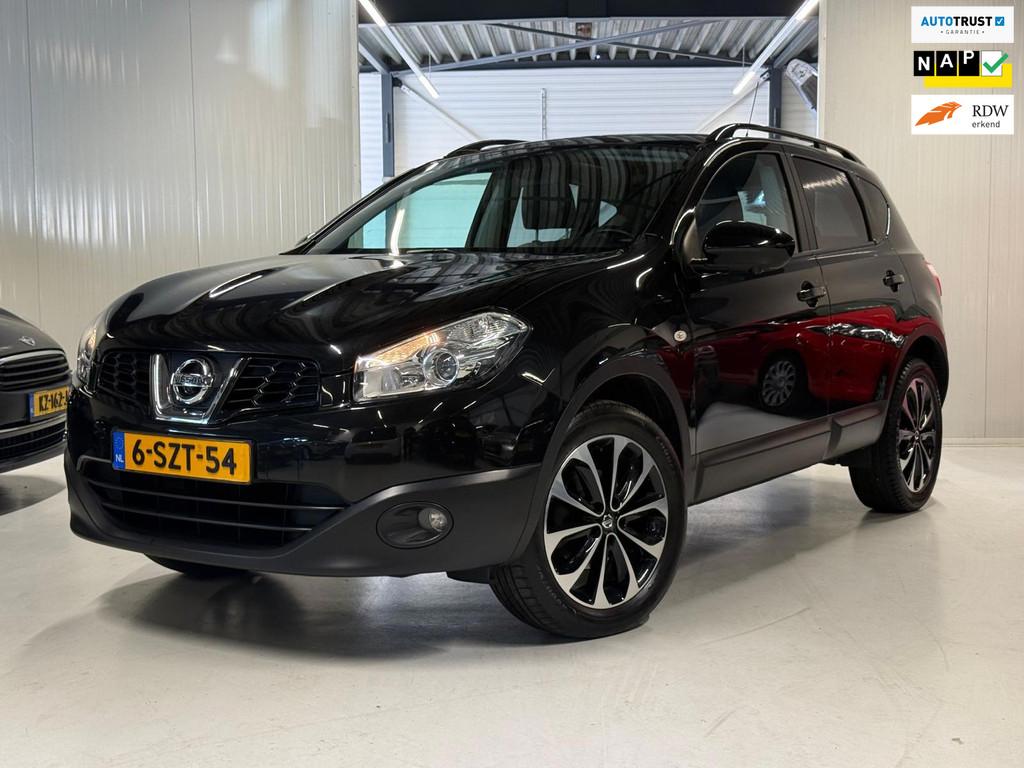 Nissan Qashqai 1.6 117PK 360.Cam|Pano|Navi|Trekhaak!, Voorwielaandrijving, Euro 5, Gebruikt, Leder en Stof