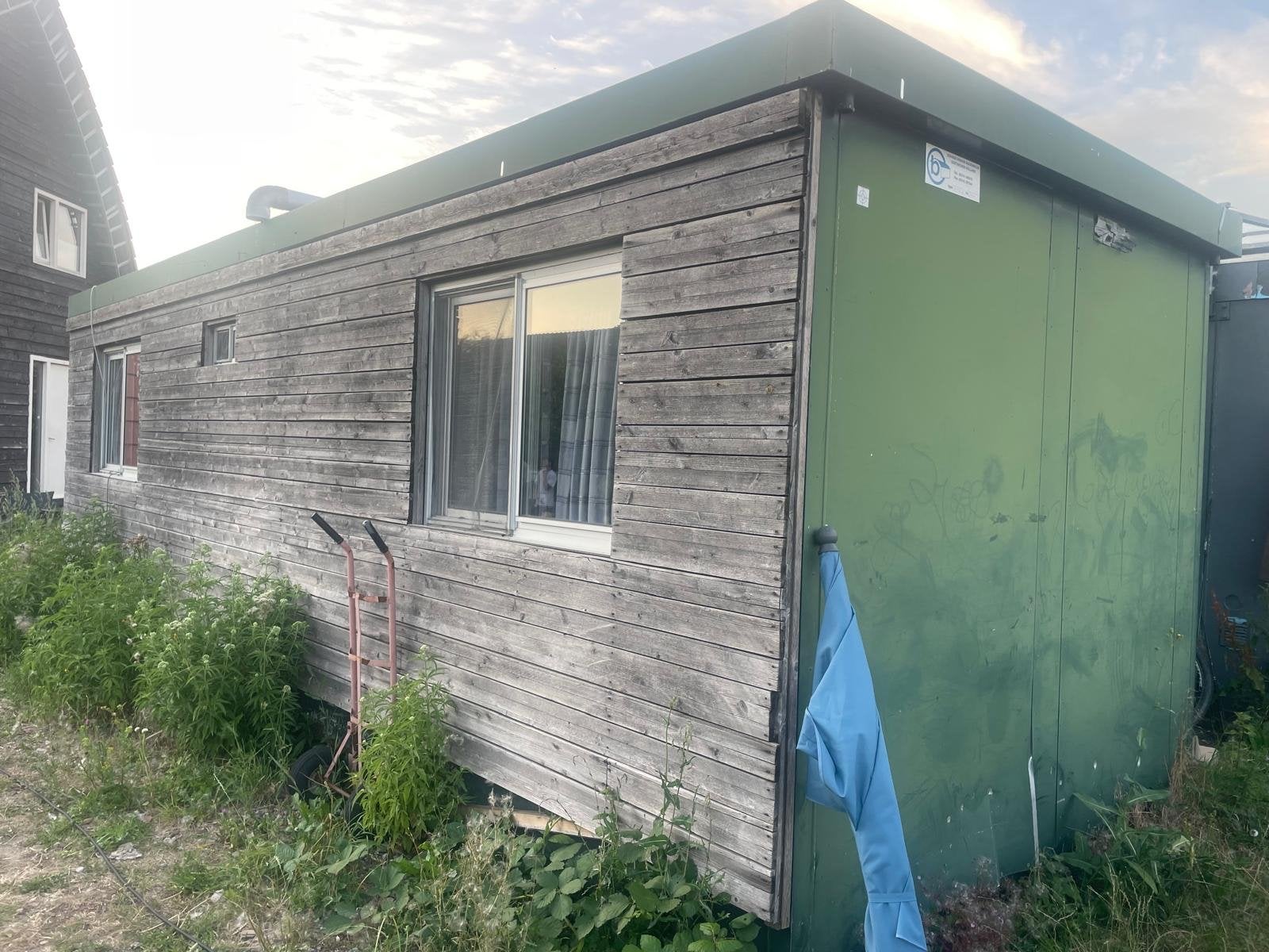 Böhmer Unit met meerdere kamers en badkamer, Ophalen